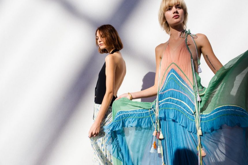 Fashion Review: Balmain, Chloé and the Instagram Imperative - NYTimes.com