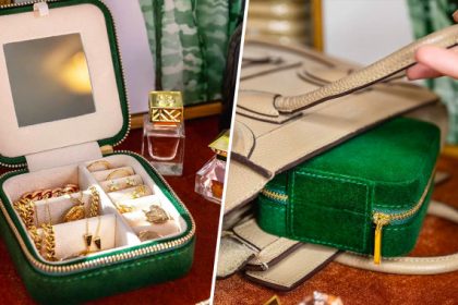 This travel jewelry box is one of Oprah's Favorite Things