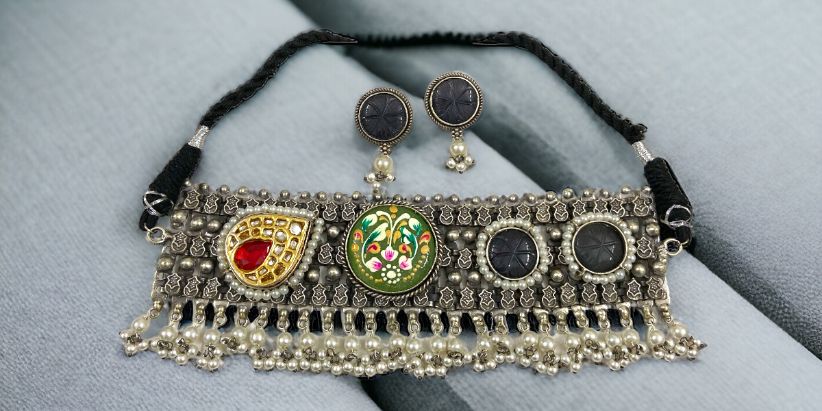 Timeless Elegance: Embracing Handmade Jewelry for Every Occasion – Utkarsh  Collections