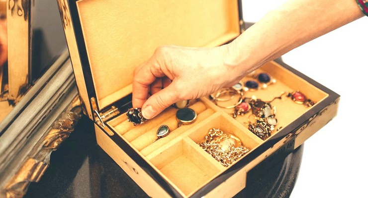 Unearth Hidden Gems in Your Jewelry Collection – Pasadena Weekendr