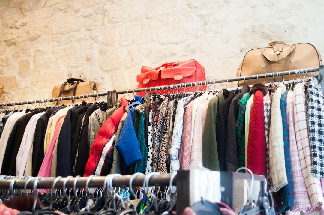 Discover Where to Buy Vintage Clothing Online